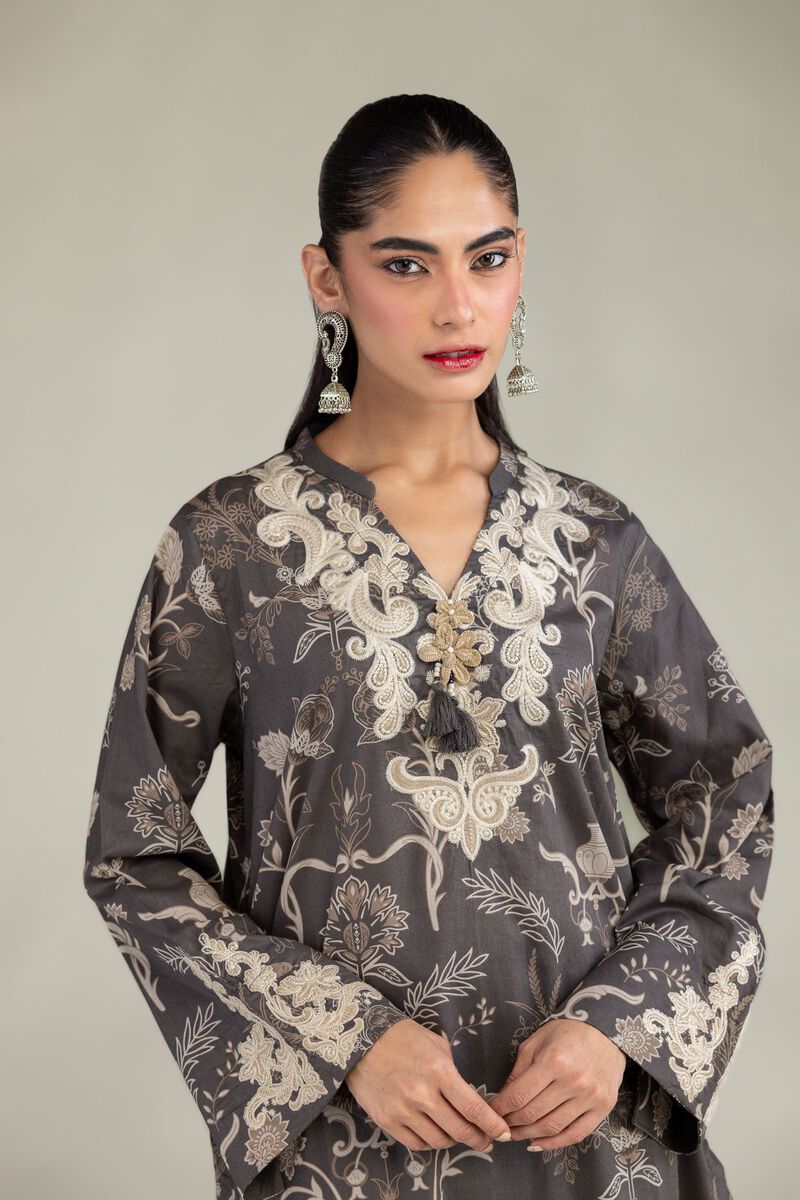 Embroidered | Cambric | Cambric Longline Kurta | USD 40.00