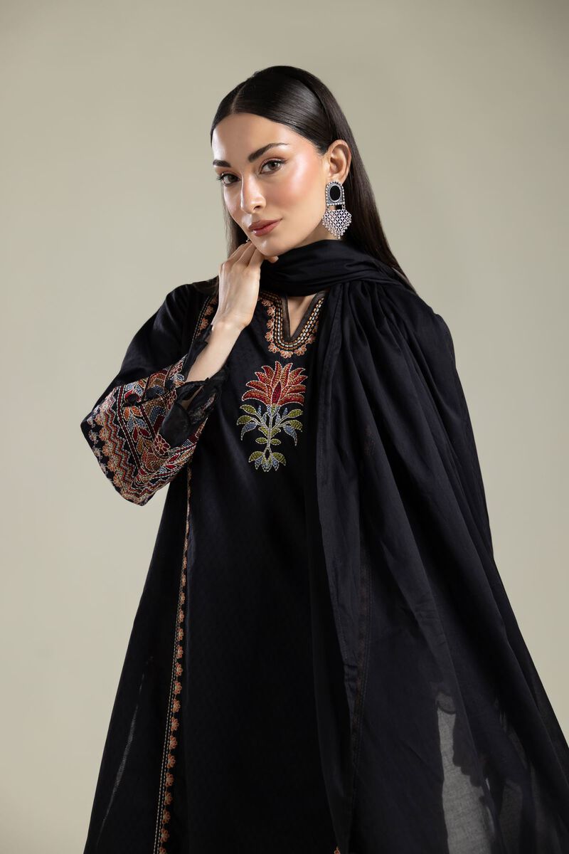 Embroidered | Lawn | Black Lawn Dupatta | USD 25.00