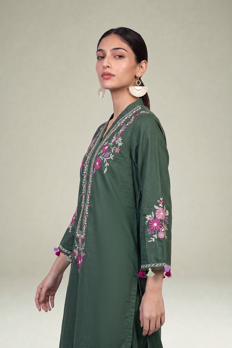 Embroidered | Cambric | Long Green Kurta | USD 45.00