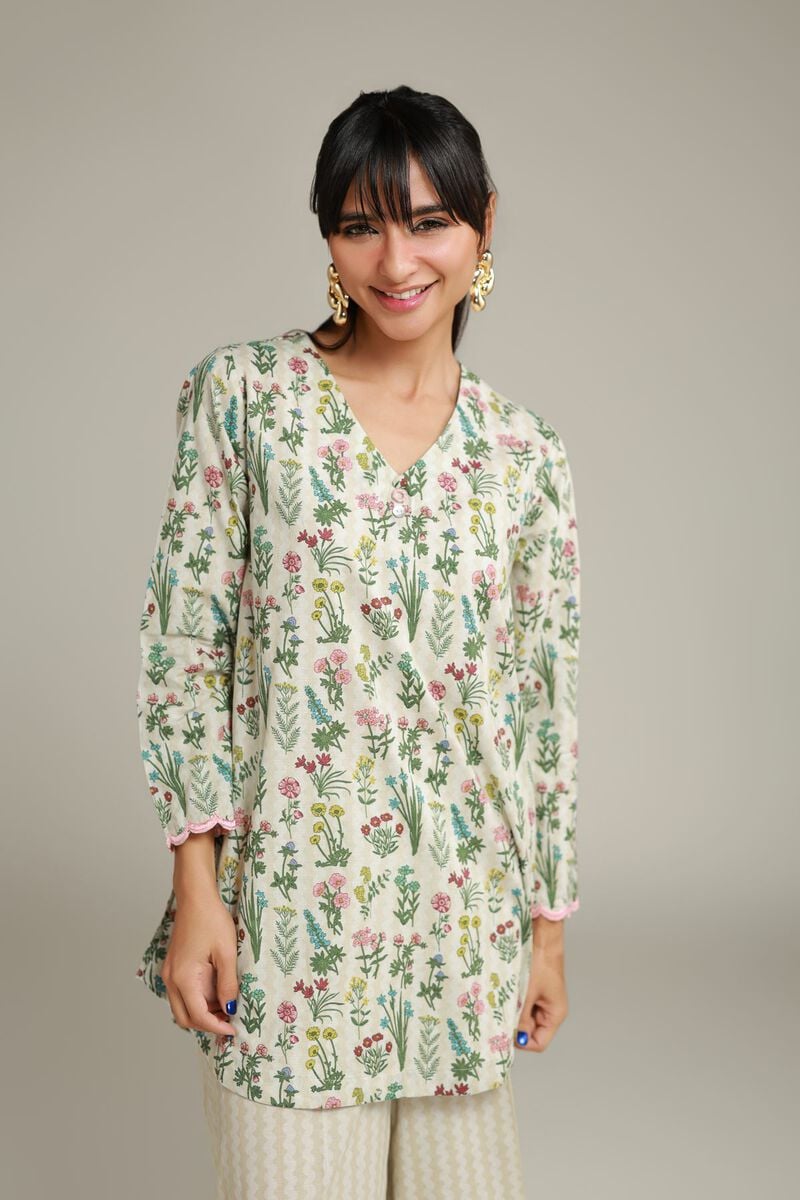 https://us.khaadi.com/dw/image/v2/BJTG_PRD/on/demandware.static/-/Sites-khaadi-master-catalog/default/dw79bd5b7d/images/hi-res/25-00-x1-09ta_multi_1.jpg?sw=800&sh=1200