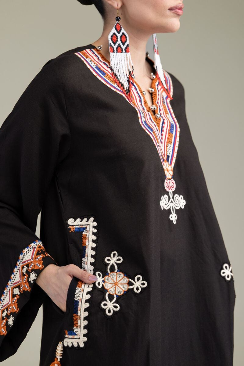 Embroidered | Raw Silk | Black Longline Kurta | USD 45.00