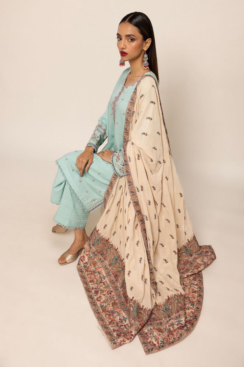  | Shawl | Embroidered | USD 22.20