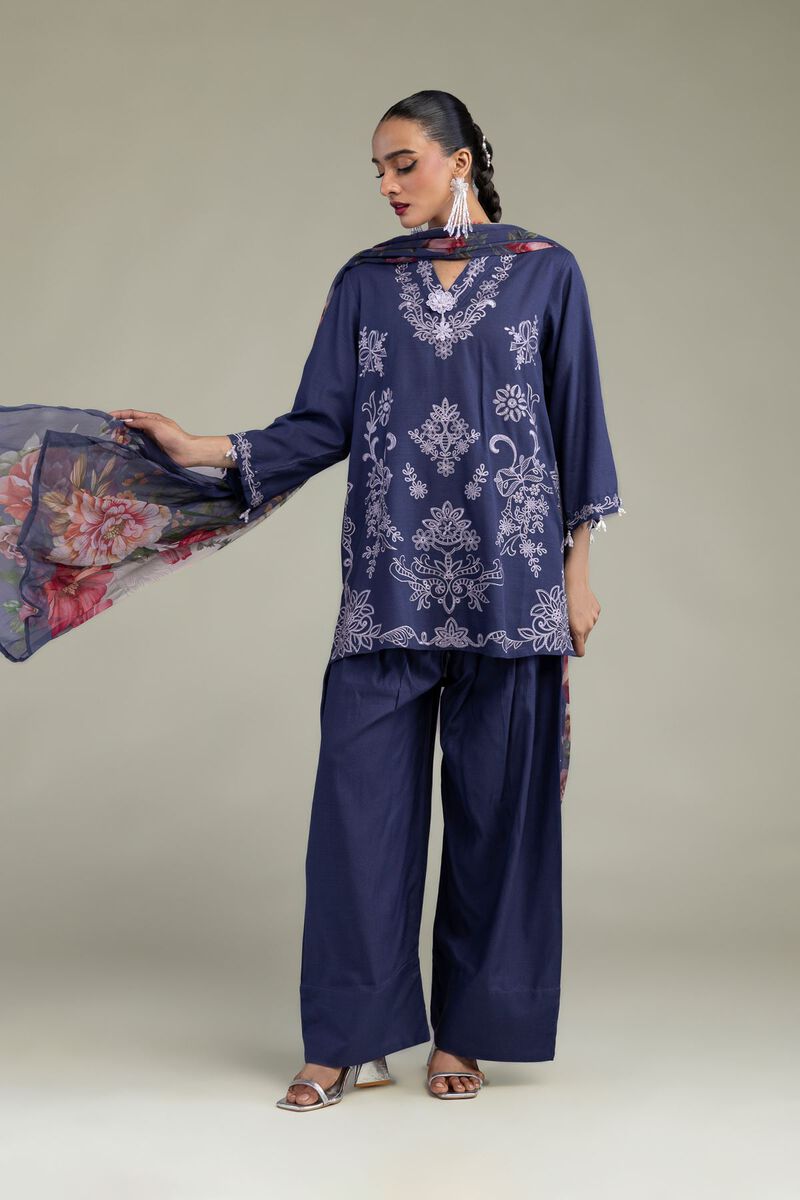 https://us.khaadi.com/dw/image/v2/BJTG_PRD/on/demandware.static/-/Sites-khaadi-master-catalog/default/dw7cdd9670/images/hi-res/2-26-304-b-h1_multi_1.jpg?sw=800&sh=1200