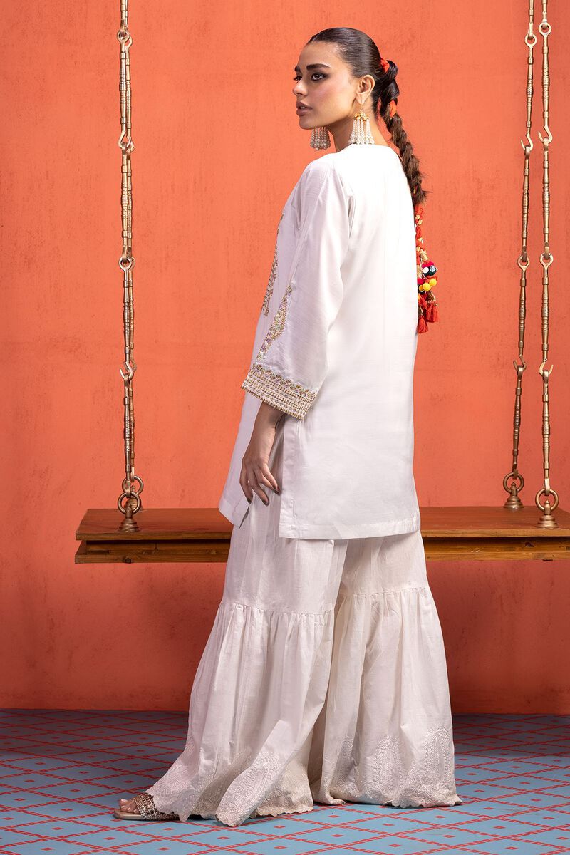  | Kurta | Embroidered | null