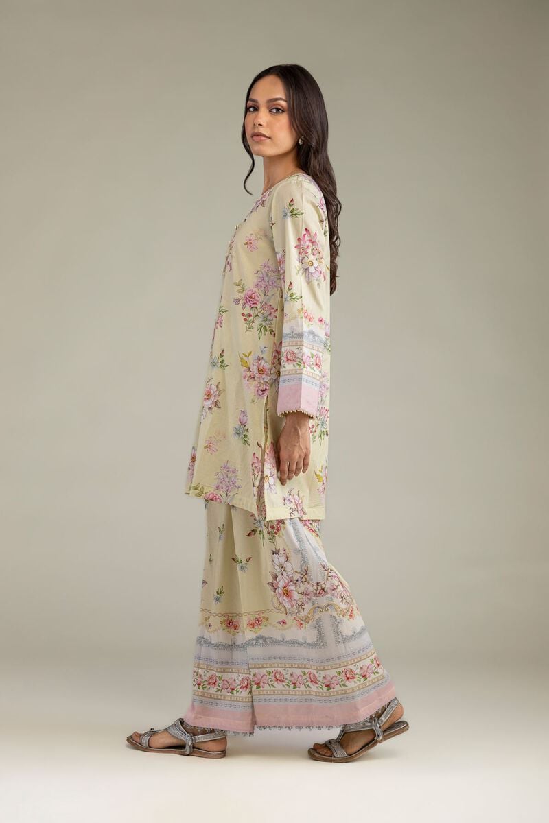 https://us.khaadi.com/dw/image/v2/BJTG_PRD/on/demandware.static/-/Sites-khaadi-master-catalog/default/dw80998158/images/hi-res/1-26-252-b-d1_multi_1.jpg?sw=800&sh=1200