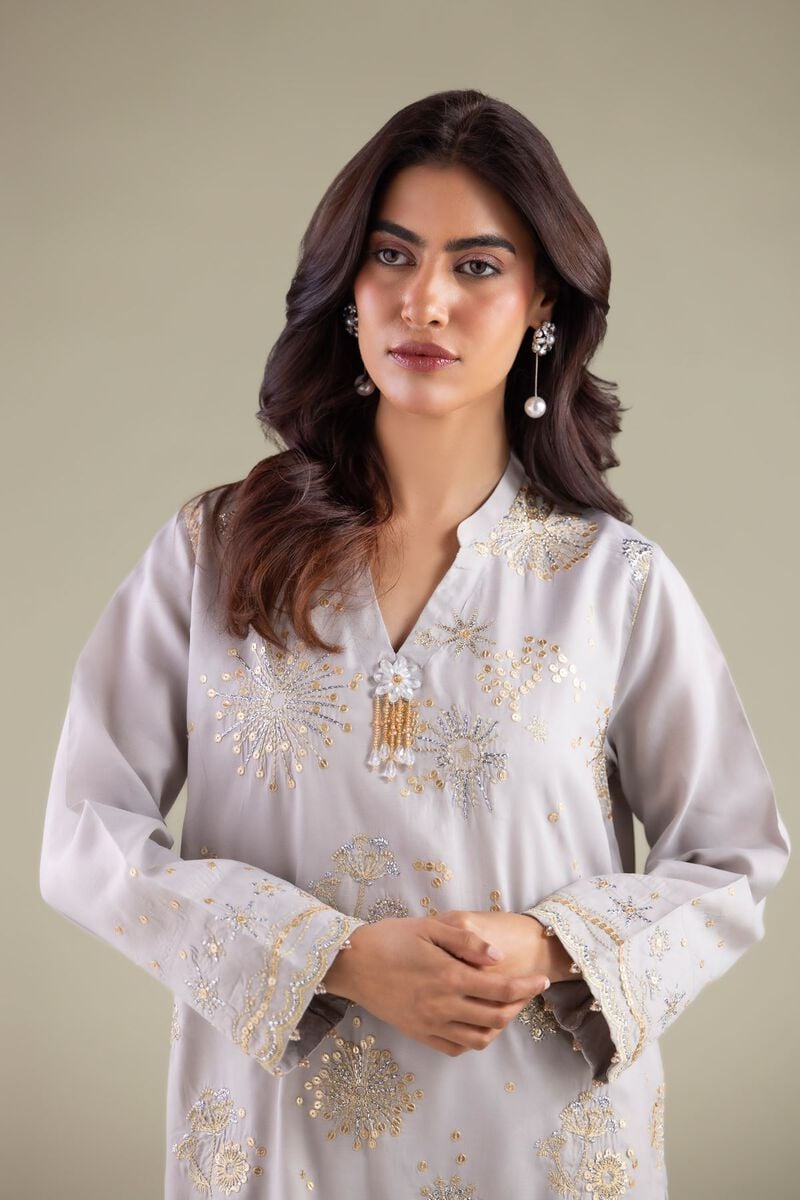 Embroidered | Raw Silk | Kurta | USD 60.00