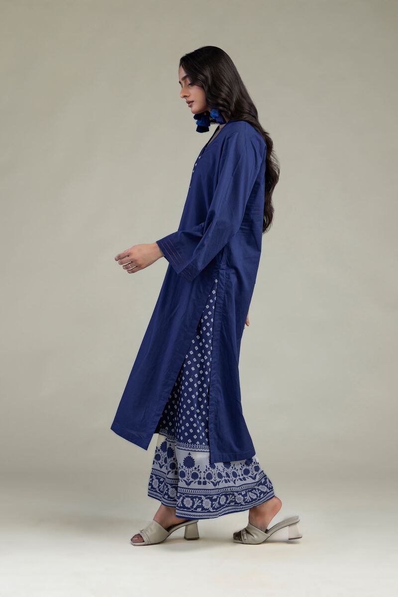 https://us.khaadi.com/dw/image/v2/BJTG_PRD/on/demandware.static/-/Sites-khaadi-master-catalog/default/dw81d7cbae/images/hi-res/1-26-304-b-h1_multi_1.jpg?sw=800&sh=1200