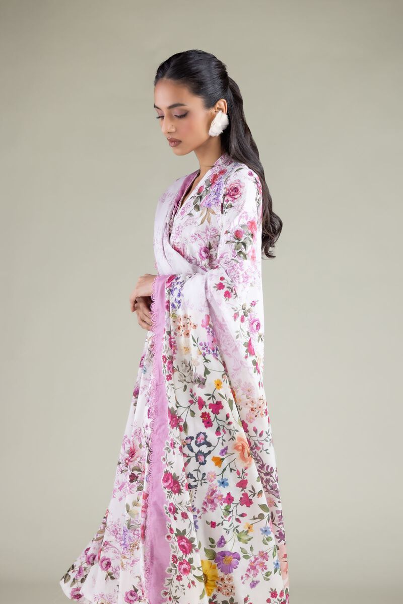 https://us.khaadi.com/dw/image/v2/BJTG_PRD/on/demandware.static/-/Sites-khaadi-master-catalog/default/dw83945083/images/hi-res/1-26-111-c-a_multi_1.jpg?sw=800&sh=1200