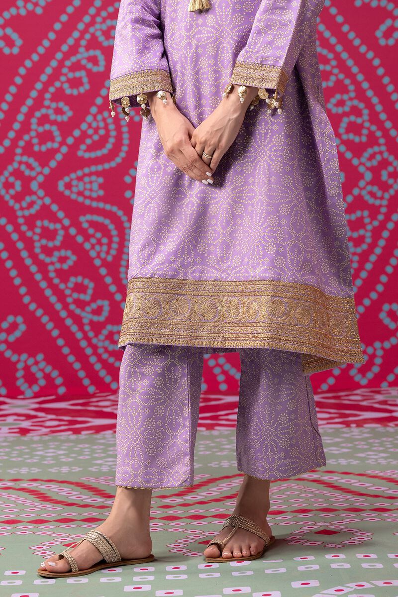  | Pants | Embroidered | null
