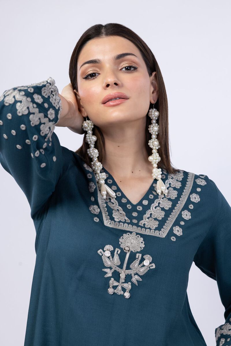 Embroidered | Crosshatch Raw Silk | Kurta | USD 25.00