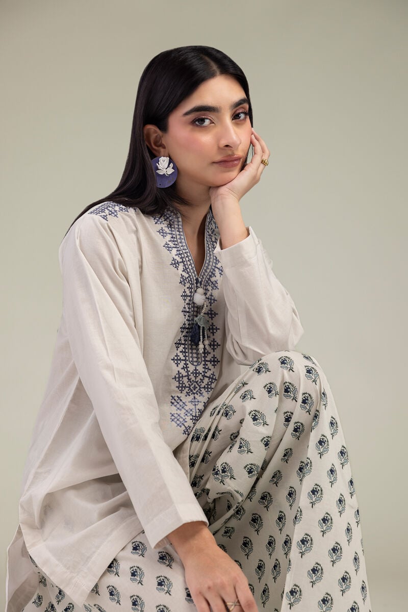 Embroidered | Cambric | White V-Neck Kurta | USD 35.00