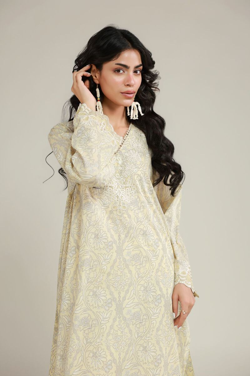 Printed | Lawn | 2 Piece Set | USD 60.00