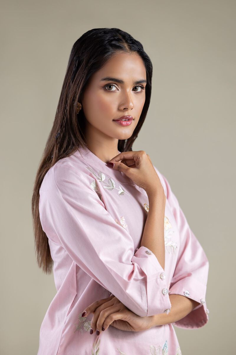 Embroidered | Cotton Dobby | Floral Threadwork Kurta | USD 40.00