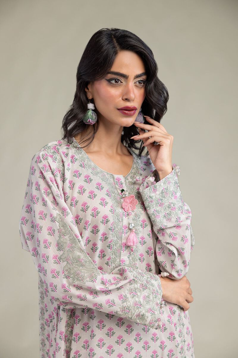 Embroidered | Raw Silk | Kurta | USD 65.00