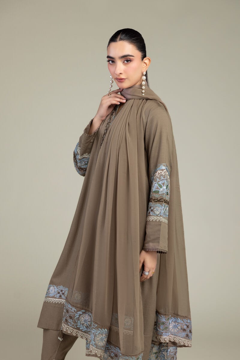 https://us.khaadi.com/dw/image/v2/BJTG_PRD/on/demandware.static/-/Sites-khaadi-master-catalog/default/dw8640a80f/images/hi-res/2-26-308-c-d1_multi_1.jpg?sw=800&sh=1200