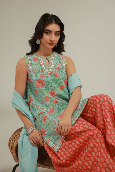 Embroidered | Lawn | Embroidered Floral Dupatta | USD 30.00