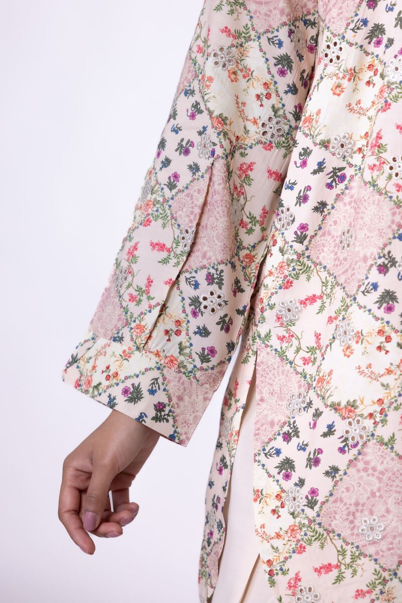 Embroidered | Russian Raw Silk | Kurta | USD 60.00