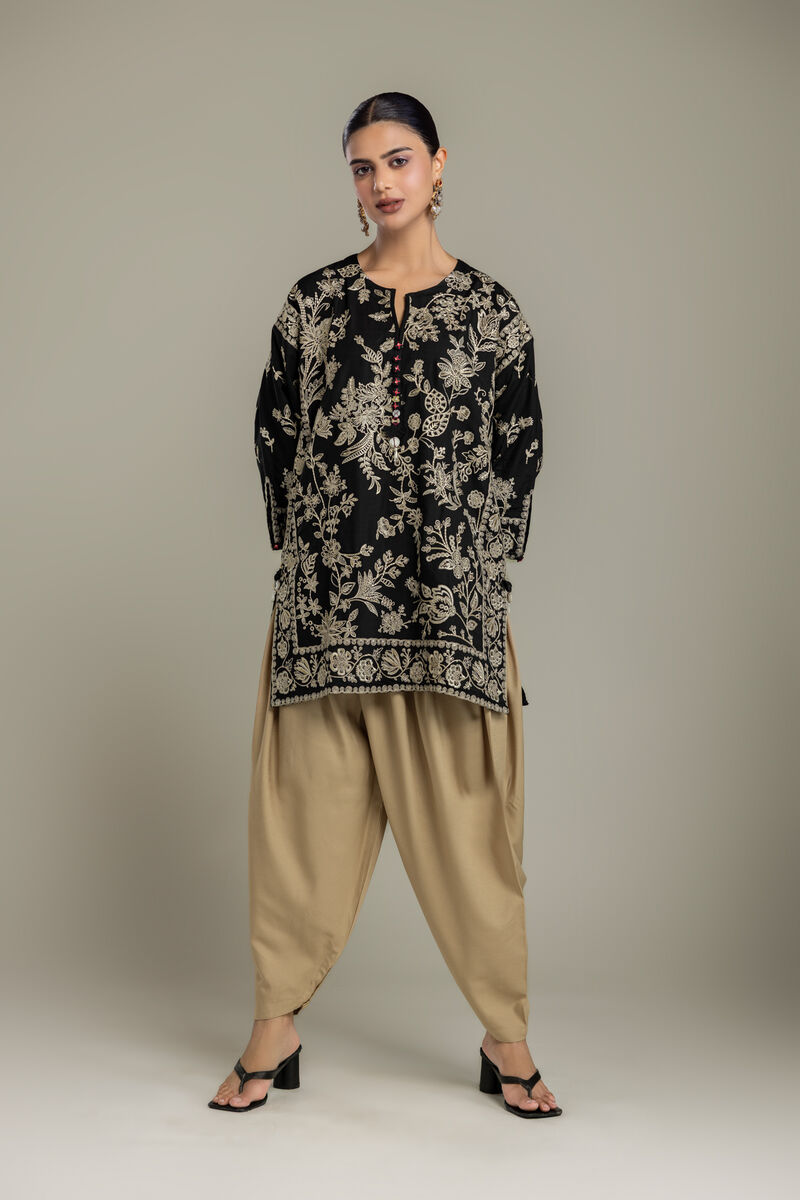 Embroidered | Raw Silk | Black Floral Kurta | USD 80.00