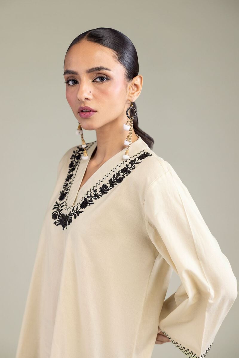 Embroidered | Cambric | Floral Cambric Kurta | USD 35.00