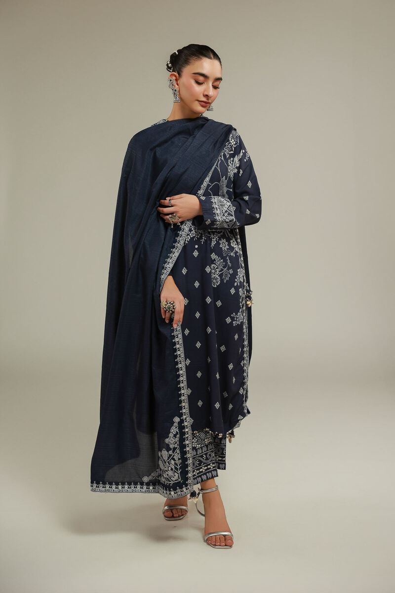 https://us.khaadi.com/dw/image/v2/BJTG_PRD/on/demandware.static/-/Sites-khaadi-master-catalog/default/dw8bcec344/images/hi-res/2-26-103-c-c_multi_1.jpg?sw=800&sh=1200