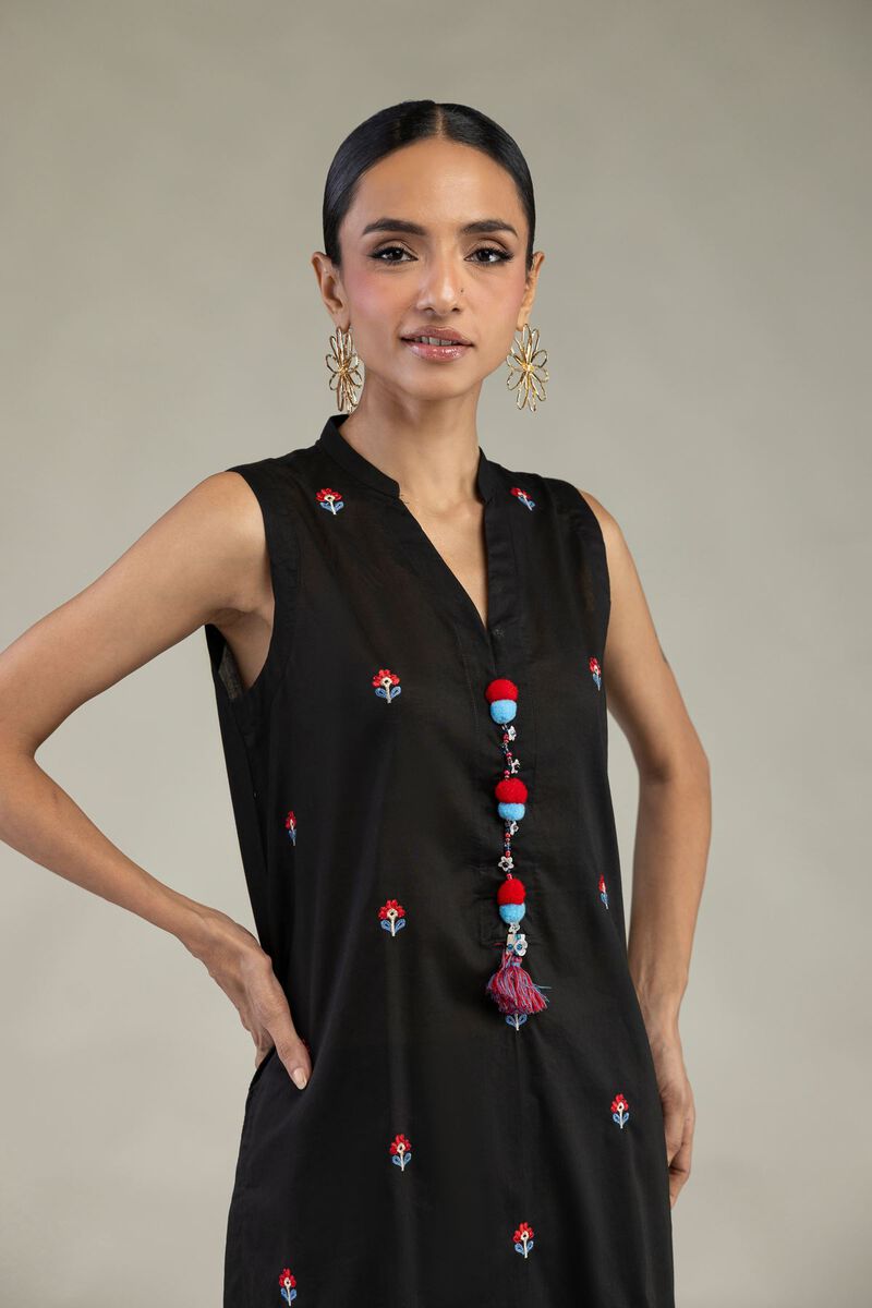 Embroidered | Cambric | Black Sleeveless Kurta | USD 35.00