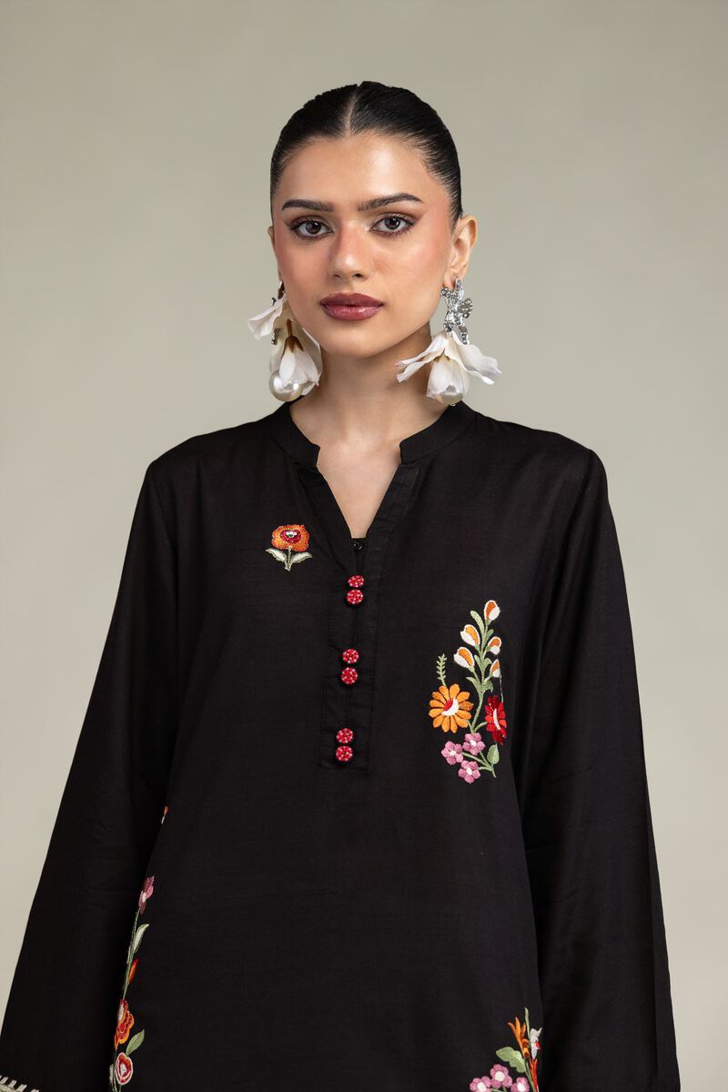 Embroidered | Raw Silk | Black Floral Kurta | USD 40.00