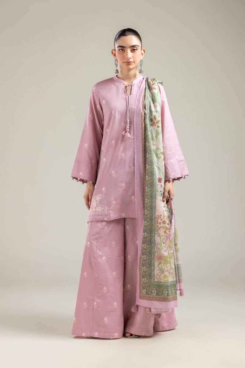 https://us.khaadi.com/dw/image/v2/BJTG_PRD/on/demandware.static/-/Sites-khaadi-master-catalog/default/dw8e047fbf/images/hi-res/1-26-121-b-e_multi_1.jpg?sw=800&sh=1200