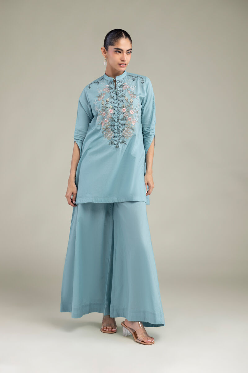 Embroidered | Cambric | Blue Floral Kurta | USD 40.00