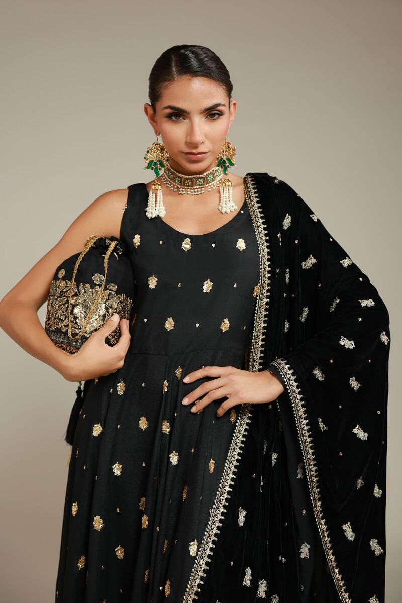 Embroidered | Velvet | Shawl | null