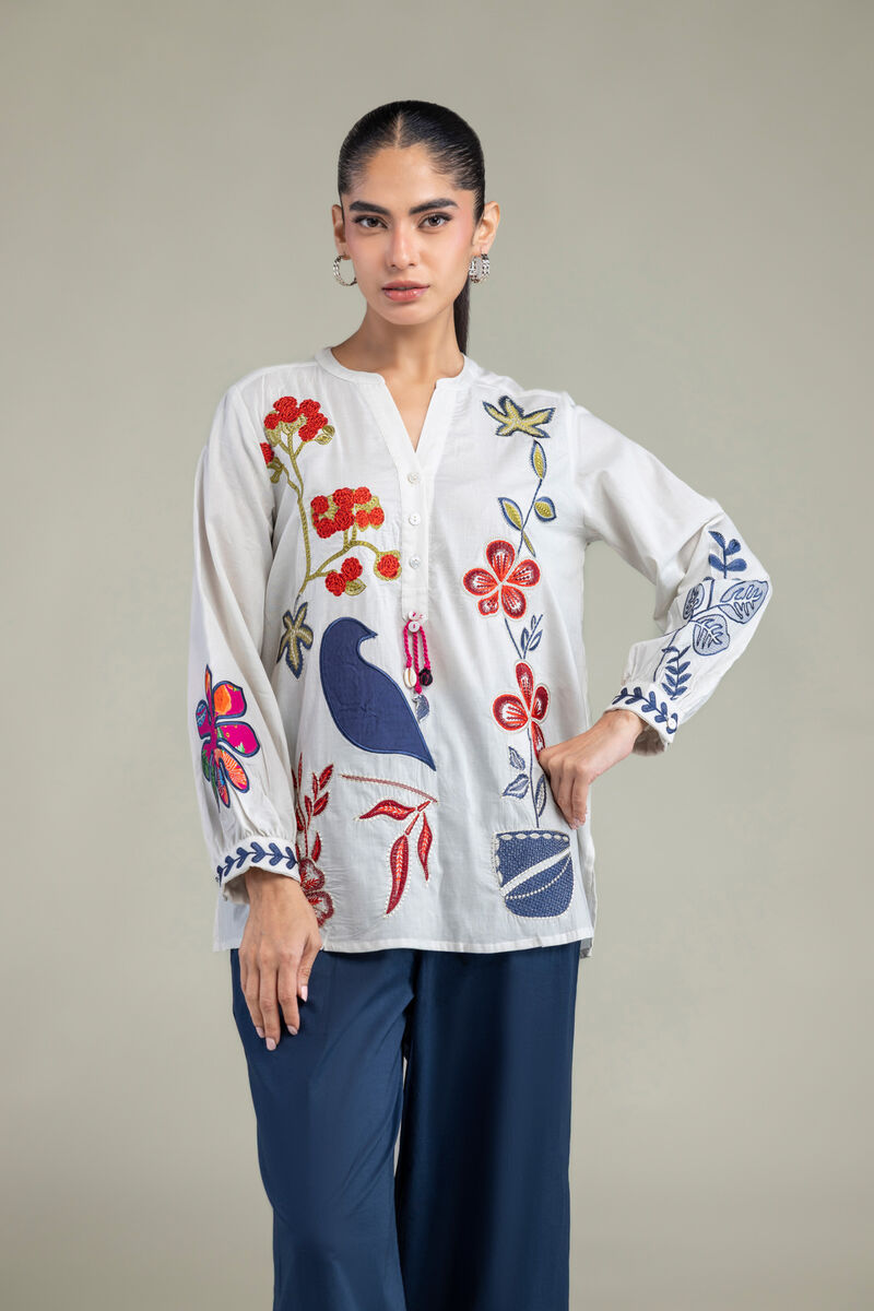 https://us.khaadi.com/dw/image/v2/BJTG_PRD/on/demandware.static/-/Sites-khaadi-master-catalog/default/dw8fb96fd0/images/hi-res/6-26-302-a-i1_multi_1.jpg?sw=800&sh=1200