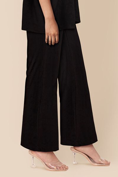  | Trousers | USD 8.40