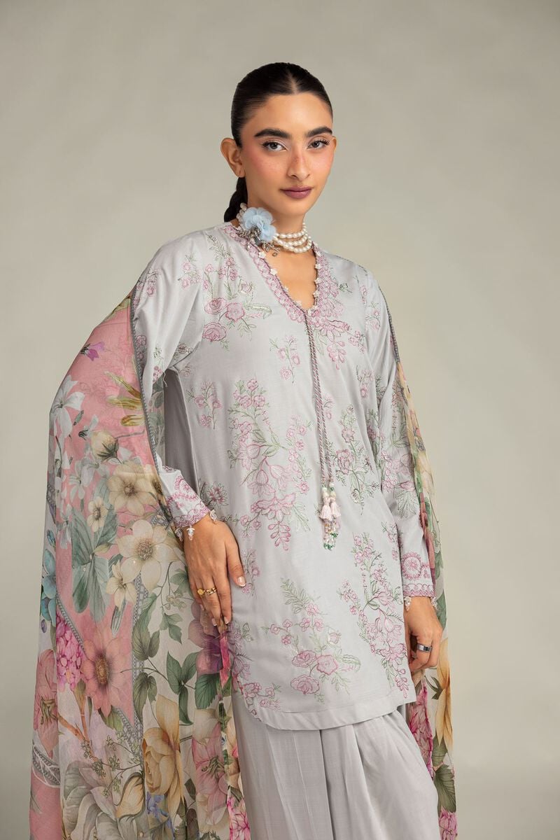 https://us.khaadi.com/dw/image/v2/BJTG_PRD/on/demandware.static/-/Sites-khaadi-master-catalog/default/dw90618127/images/hi-res/2-26-306-a-c1_multi_1.jpg?sw=800&sh=1200