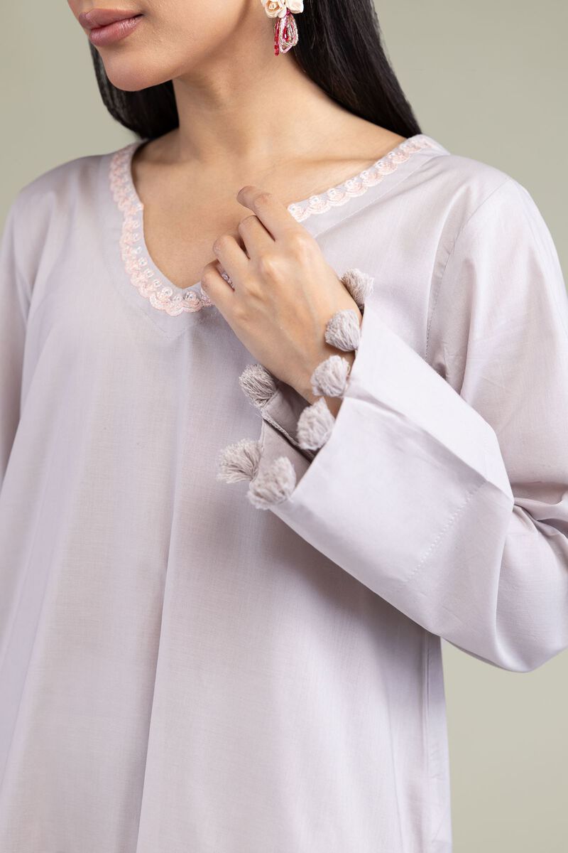 Embroidered | Cambric | Floral Cambric Kurta | USD 35.00