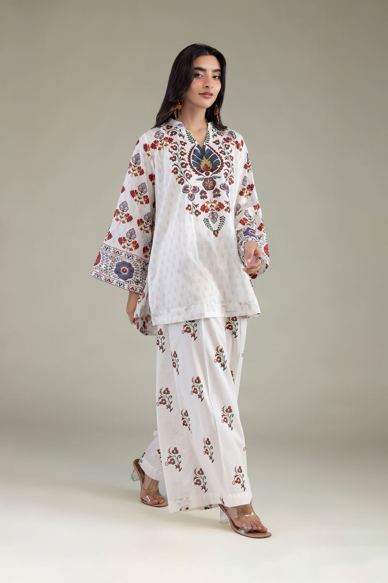 https://us.khaadi.com/dw/image/v2/BJTG_PRD/on/demandware.static/-/Sites-khaadi-master-catalog/default/dw93be3d4a/images/hi-res/1-26-314-b-c1_multi_1.jpg?sw=800&sh=1200