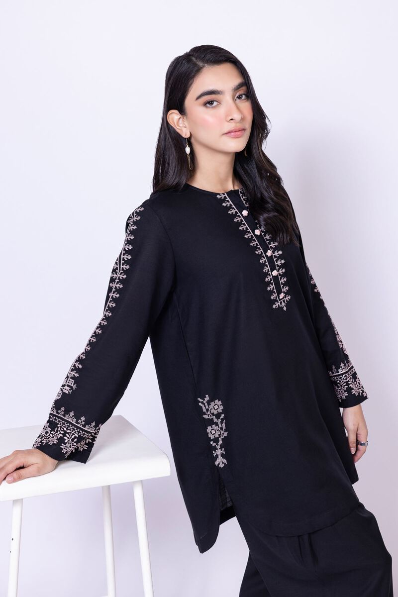 https://us.khaadi.com/dw/image/v2/BJTG_PRD/on/demandware.static/-/Sites-khaadi-master-catalog/default/dw9425a331/images/hi-res/25-09-10e5-06tb_multi_1.jpg?sw=800&sh=1200