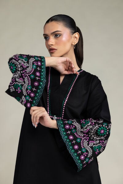 Embroidered | Cambric | Black Cambric Kurta | USD 45.00