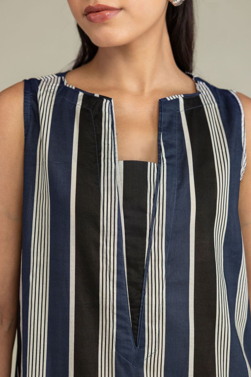 Printed | Cambric | Sleeveless Longline Kurta | USD 35.00