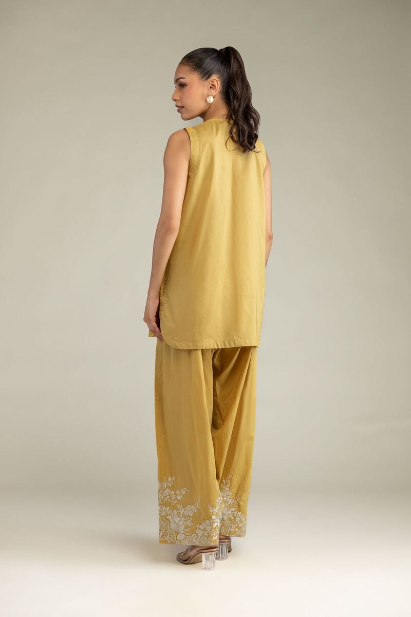 Embroidered | Cambric | Floral Sleeveless Kurta | USD 40.00