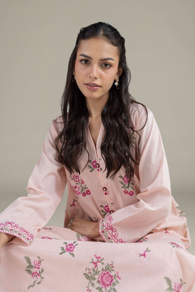 Embroidered | Textured Cambric | Floral Kurta | USD 40.00