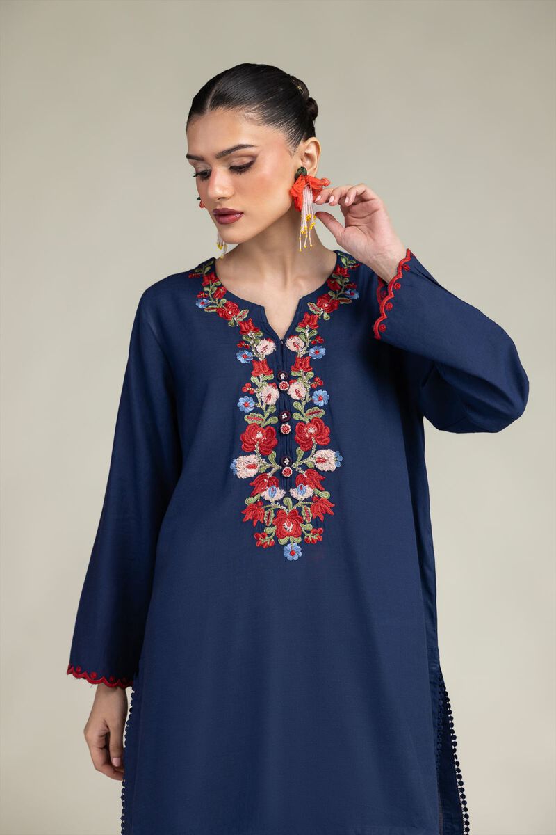 Embroidered | Raw Silk | Navy V-Neck Kurta | USD 40.00