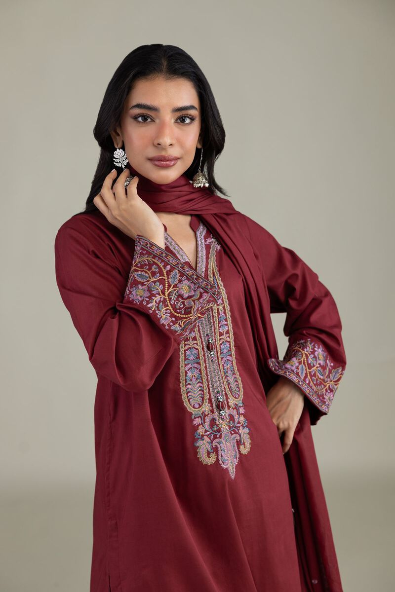 Embroidered | Lawn | Maroon Lawn Dupatta | USD 35.00