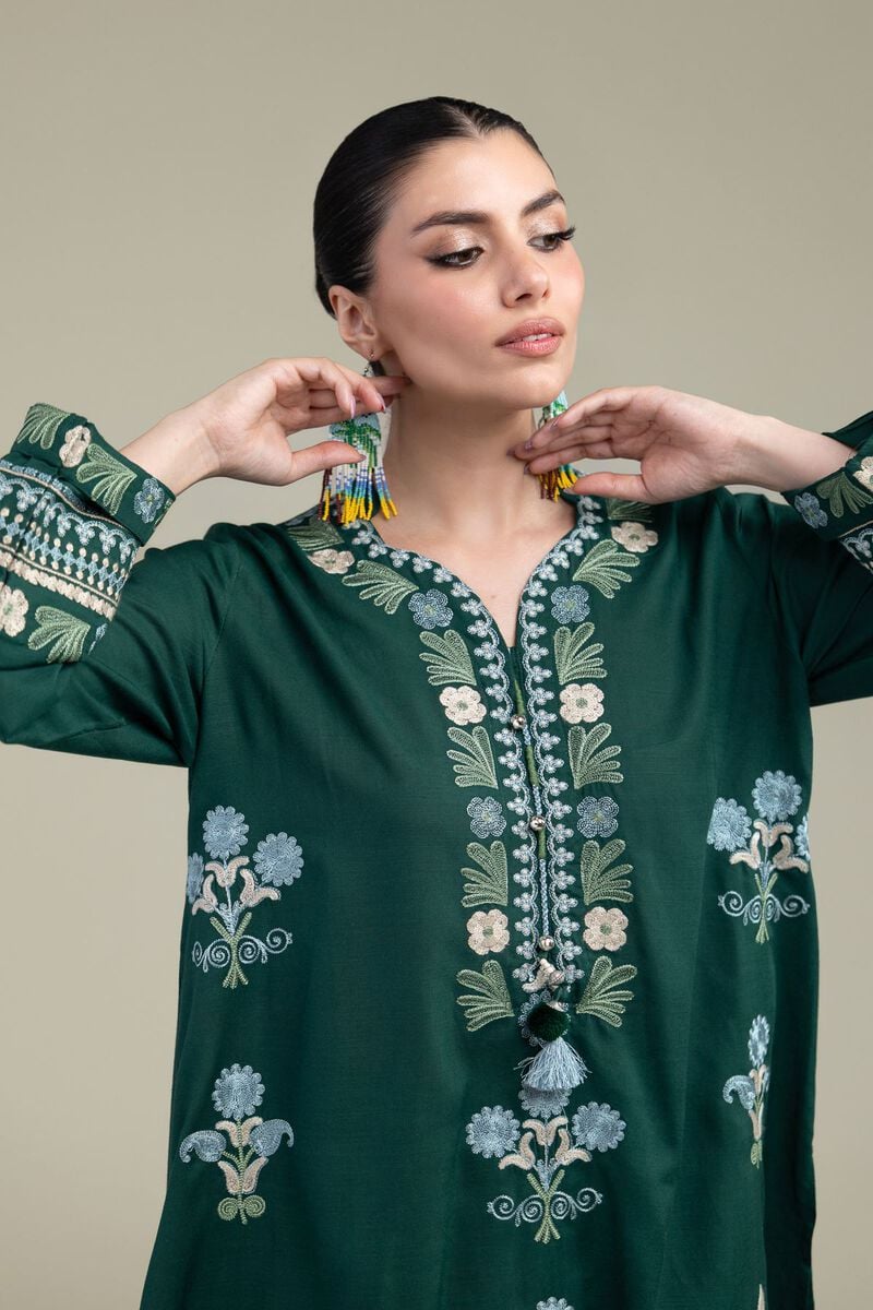Embroidered | Raw Silk | Green V-Neck Kurta | USD 45.00
