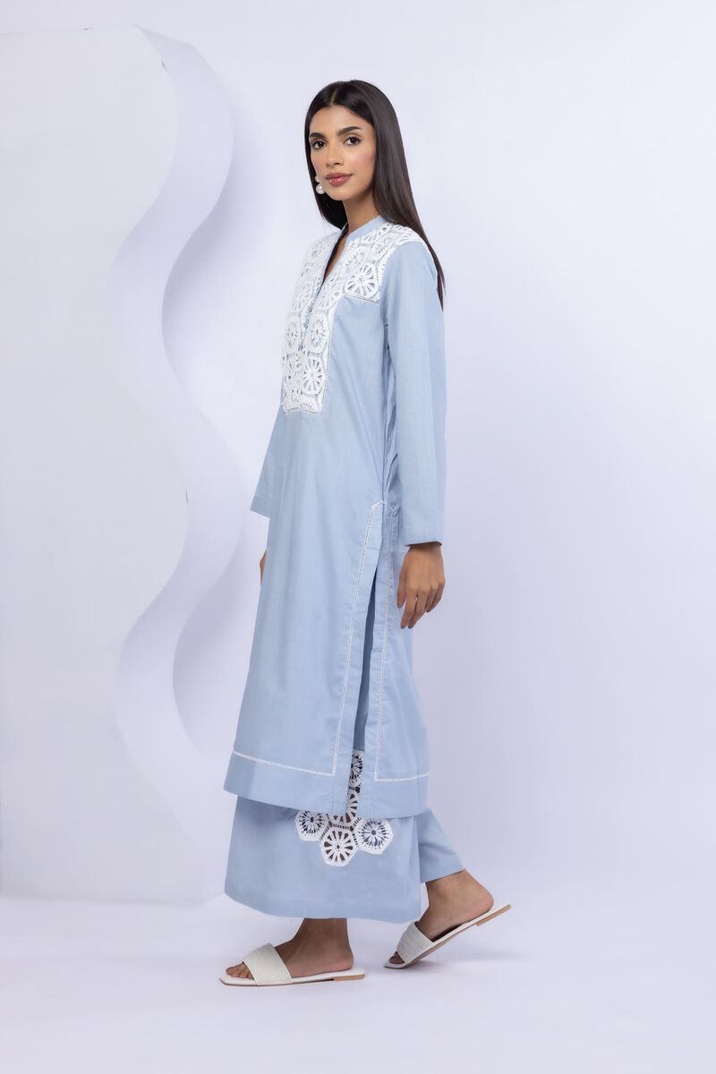https://us.khaadi.com/dw/image/v2/BJTG_PRD/on/demandware.static/-/Sites-khaadi-master-catalog/default/dw9b64003f/images/hi-res/25-05e56-03ba_multi_1.jpg?sw=800&sh=1200