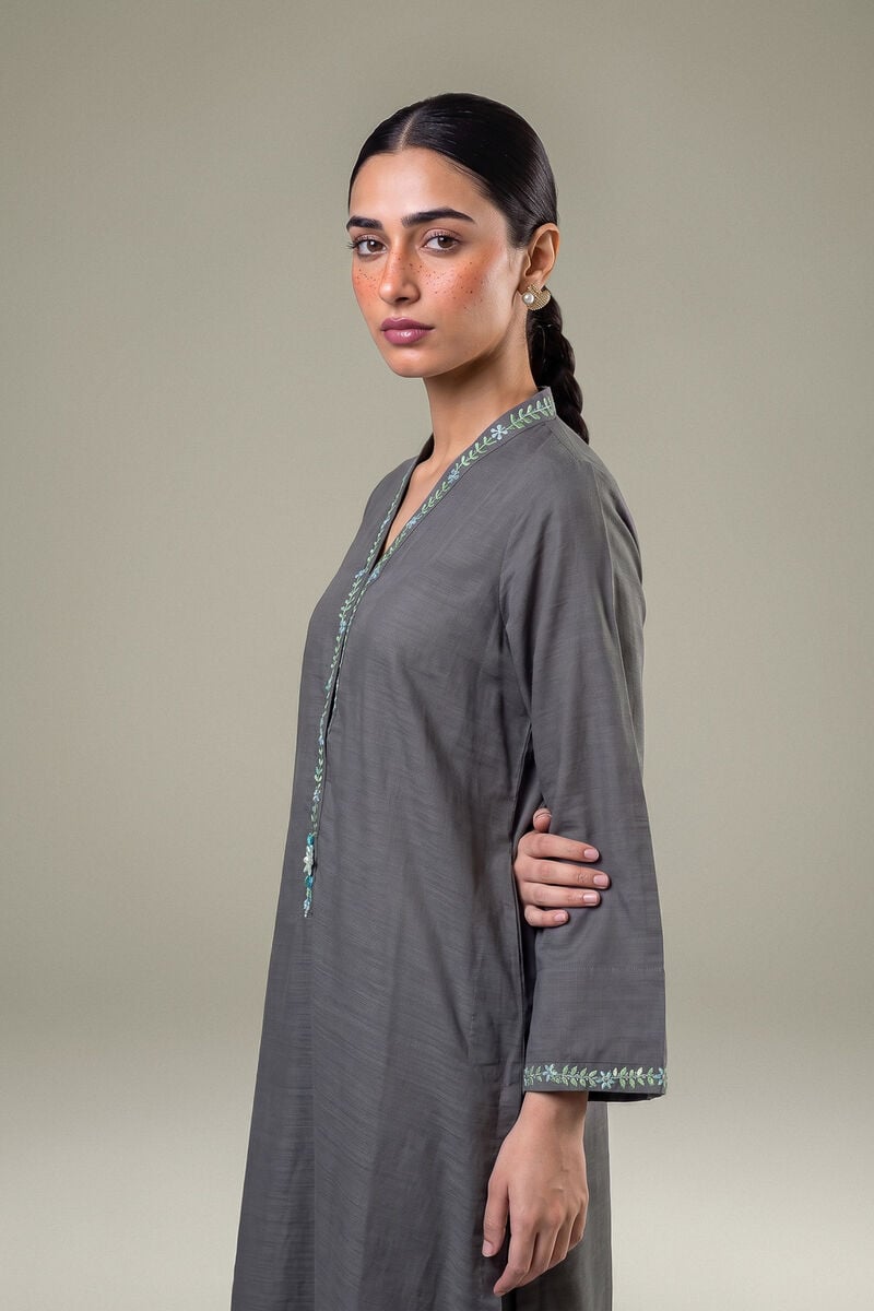 Embroidered | Light Khaddar | Longline V-Neck Kurta | USD 35.00