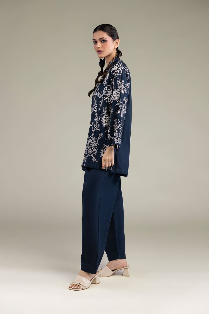https://us.khaadi.com/dw/image/v2/BJTG_PRD/on/demandware.static/-/Sites-khaadi-master-catalog/default/dw9bd3b042/images/hi-res/25-09-11e5-09bb_multi_1.jpg?sw=800&sh=1200