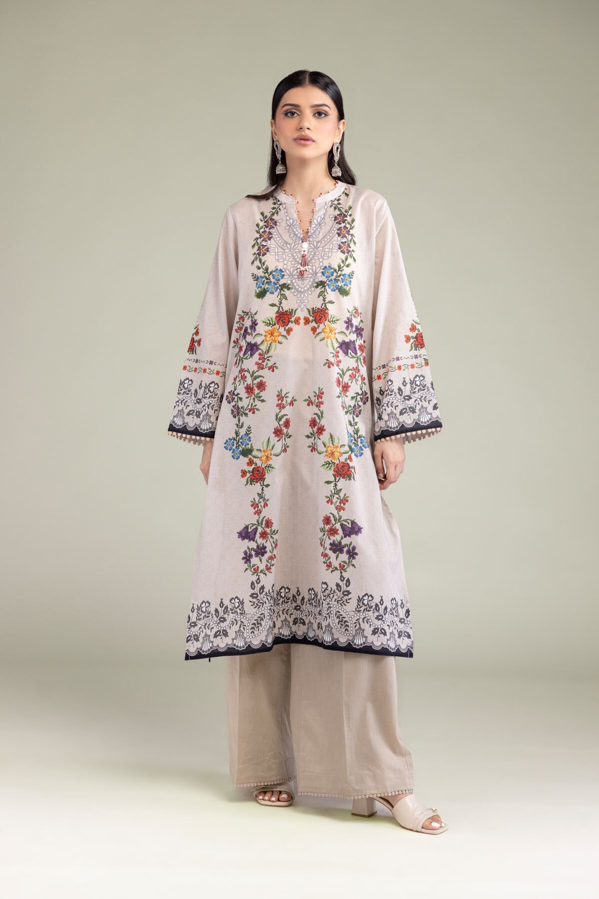 Buy Lawn Tailored 2-Piece Set | 40.00 USD | T-A22-26-206FA1