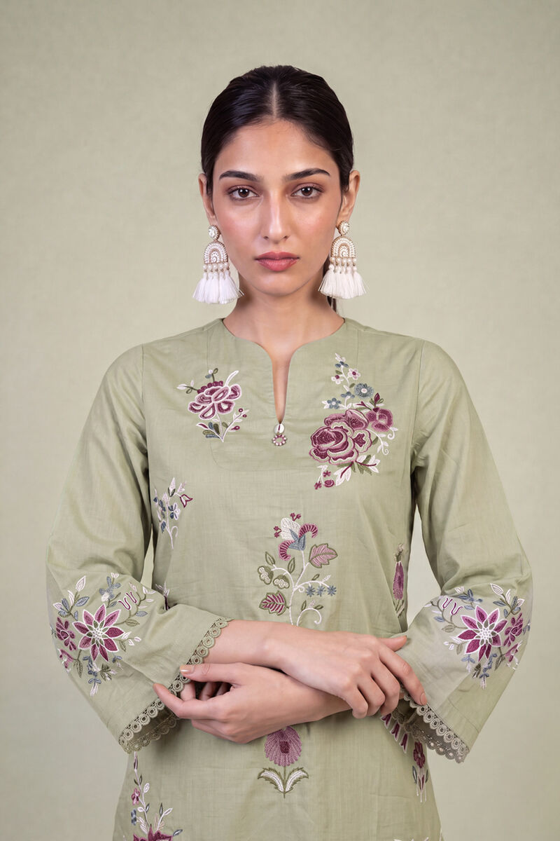 Embroidered | Cambric | Floral Cambric Kurta | USD 55.00