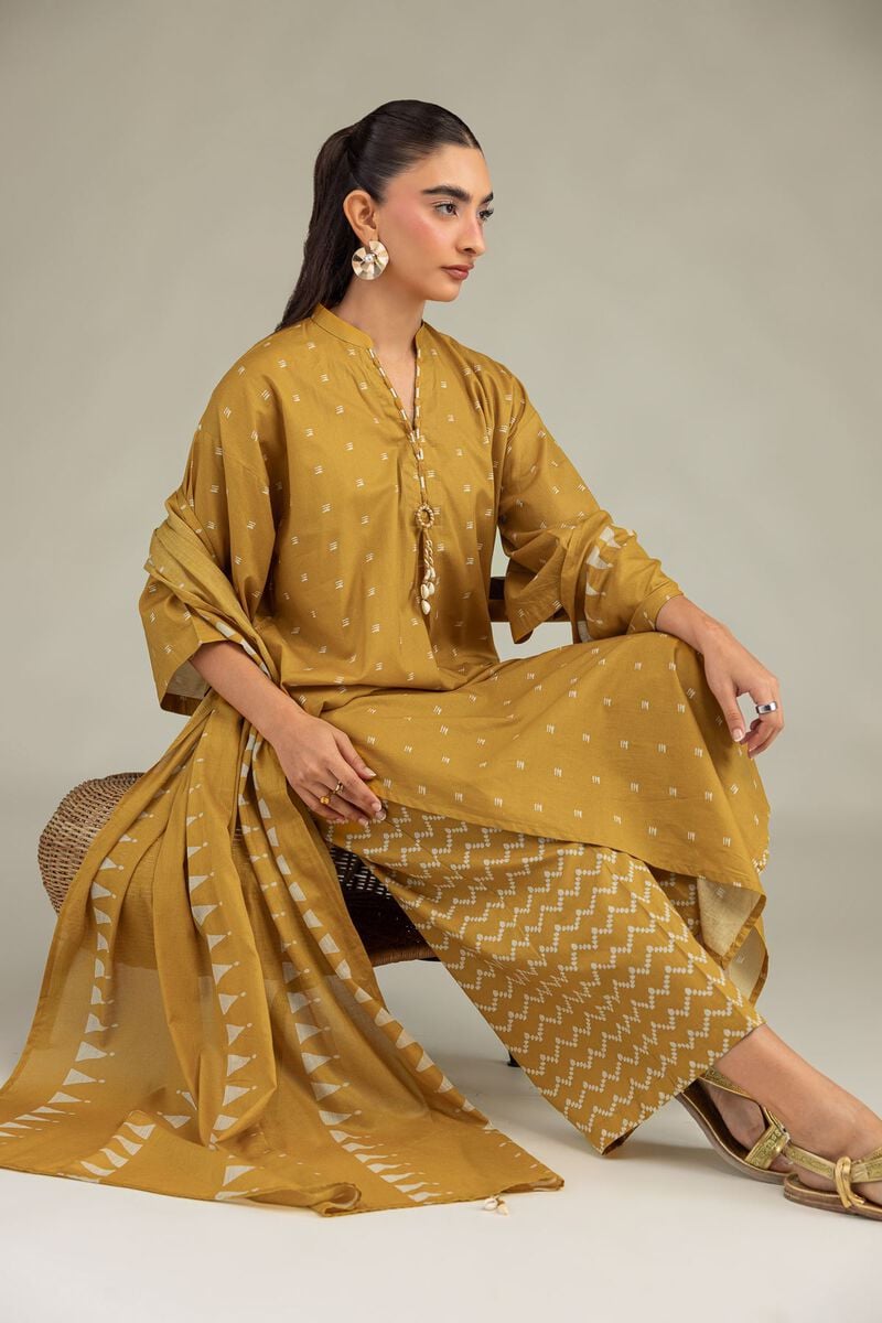 https://us.khaadi.com/dw/image/v2/BJTG_PRD/on/demandware.static/-/Sites-khaadi-master-catalog/default/dw9dd6d5e9/images/hi-res/1-26-312-a-j2_multi_1.jpg?sw=800&sh=1200