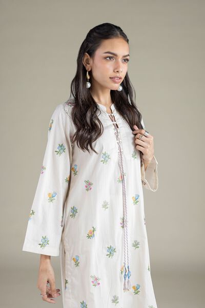 Embroidered | Textured Cambric | Floral Threadwork Kurta | USD 40.00