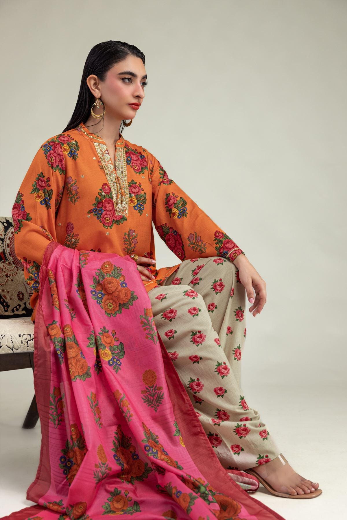 Buy Orange Floral Kurta | 0.0 N/A | 2-26-201-A-C-VG_MULTI | Khaadi